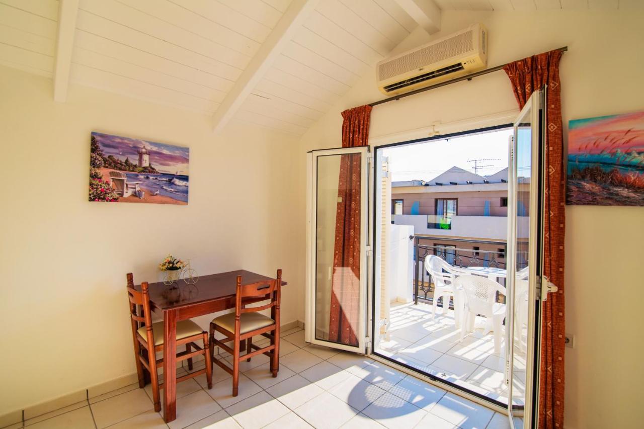 Playa Bay Hotel Zakynthos Лаганас Екстериор снимка