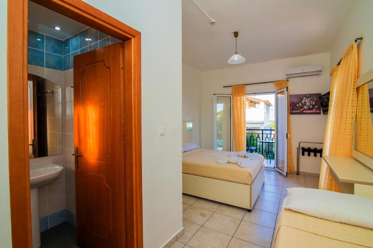 Playa Bay Hotel Zakynthos Лаганас Екстериор снимка